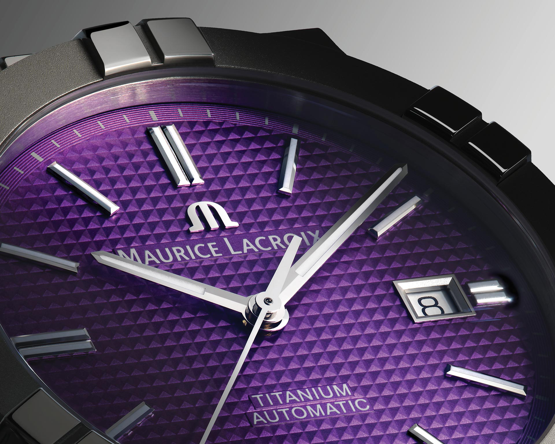 AIKON Automatic Titanium